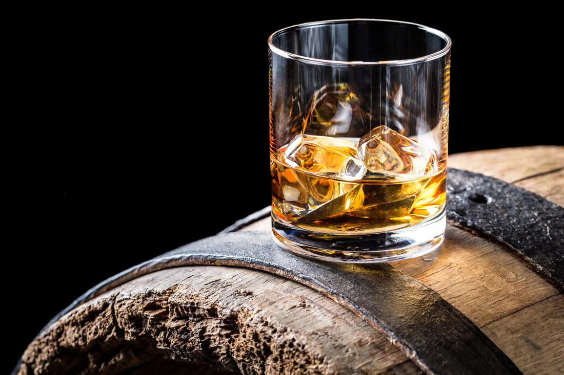 The Ultimate Whiskey Lover's Gift Guide: How to Choose the Perfect Whiskey Gift Set
